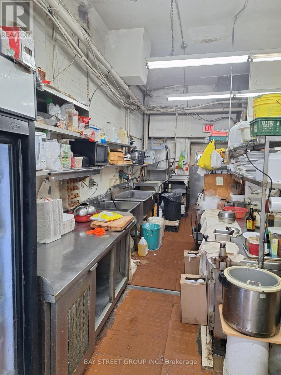 338 Spadina Avenue, Toronto, Ontario  M5T 2G2 - Photo 7 - C13750992