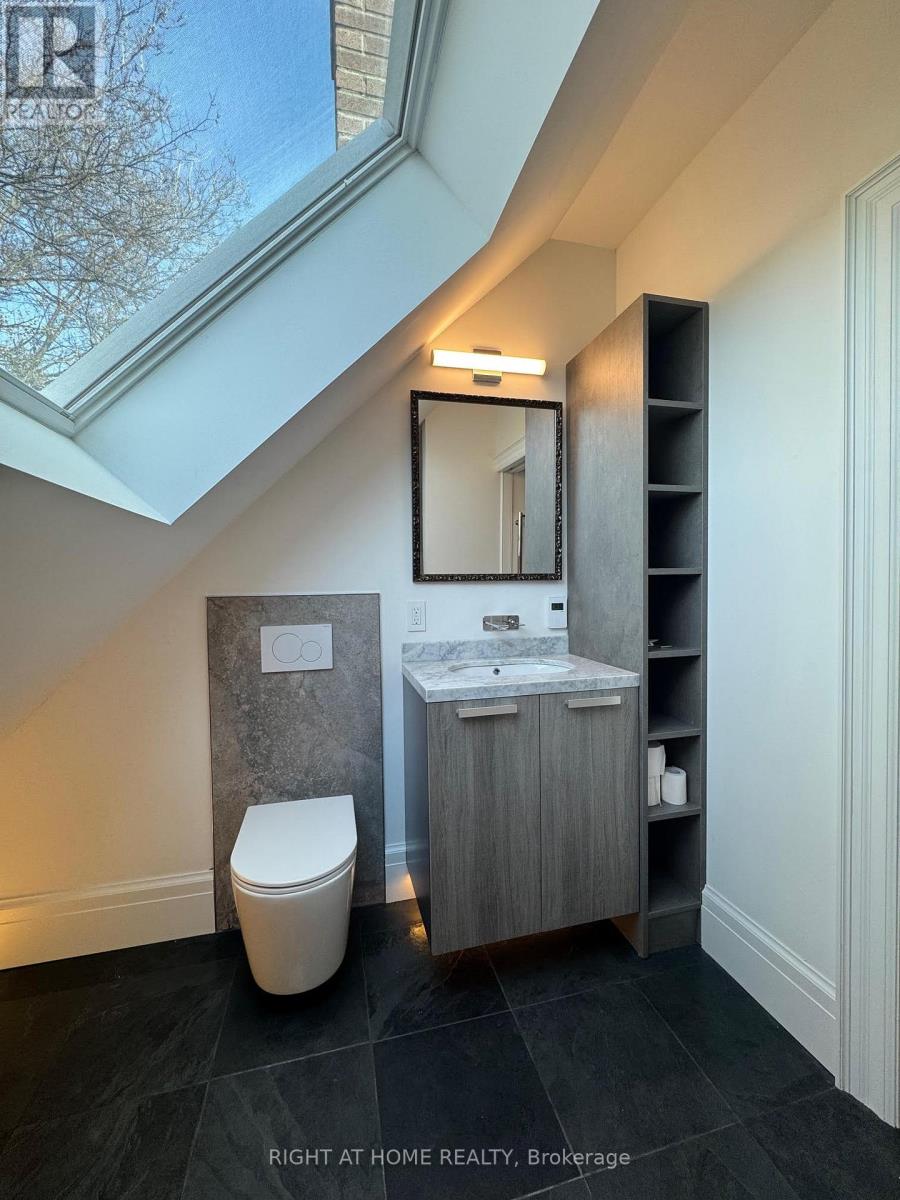 440 Sackville Street, Toronto, Ontario  M4X 1T2 - Photo 24 - C13751000