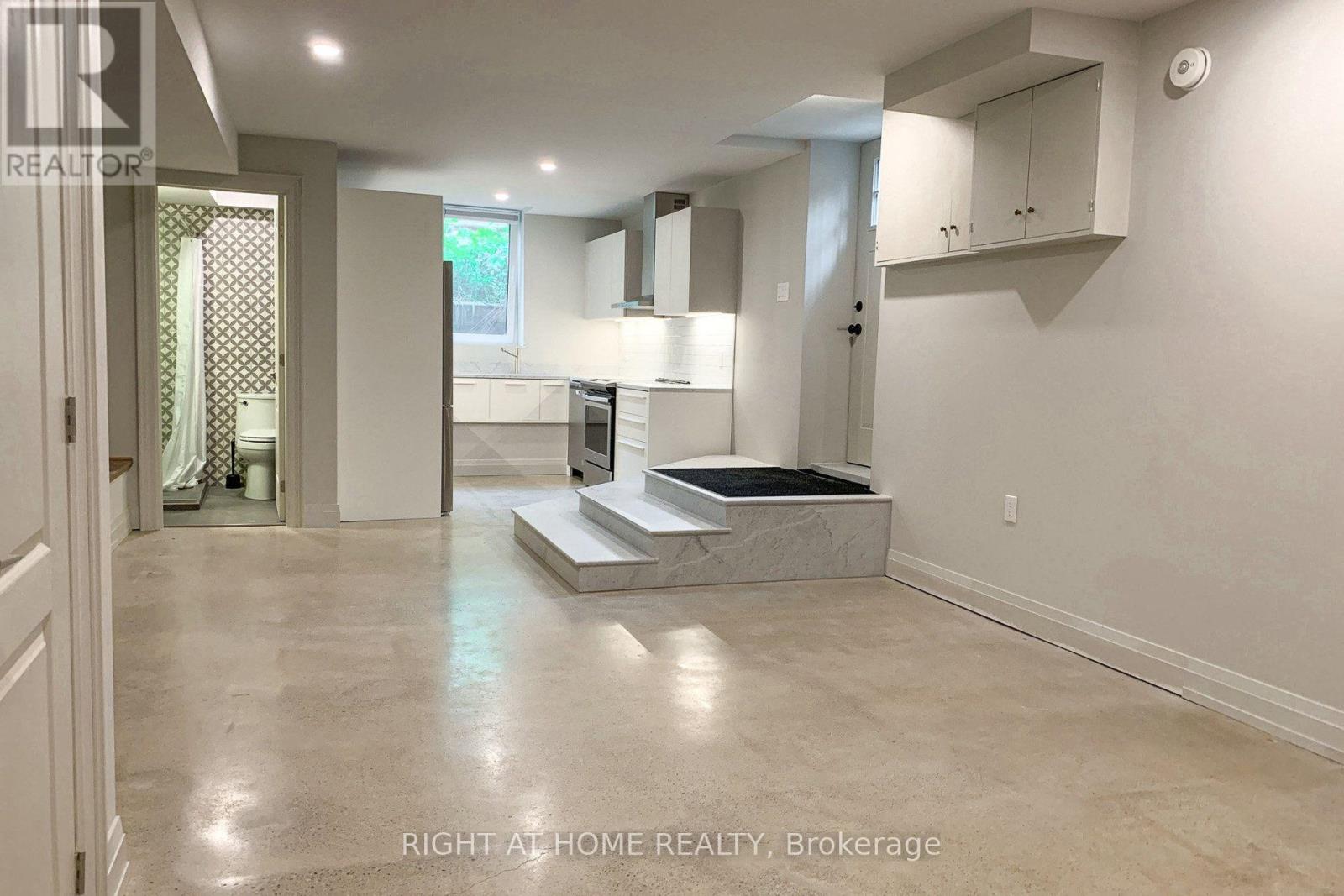 440 Sackville Street, Toronto, Ontario  M4X 1T2 - Photo 31 - C13751000