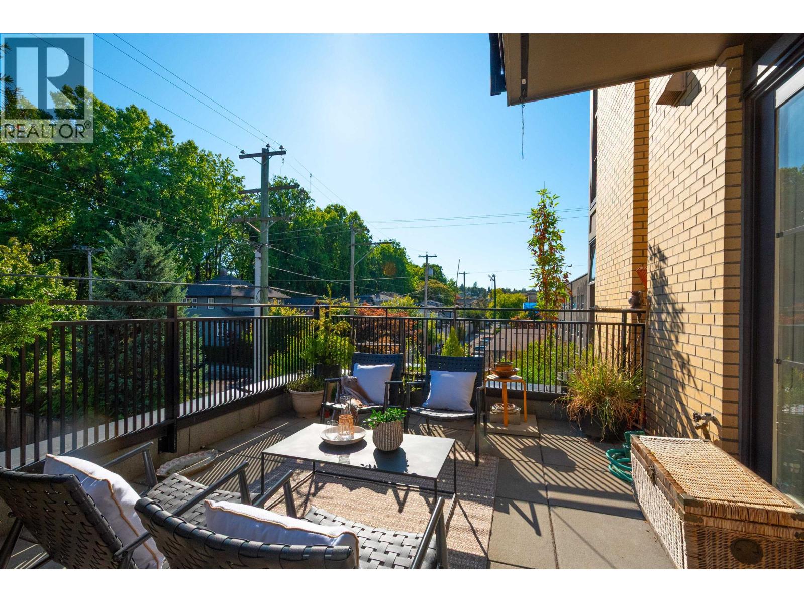 203 2528 Collingwood Street, Vancouver, British Columbia  V6R 0C1 - Photo 11 - R3161980