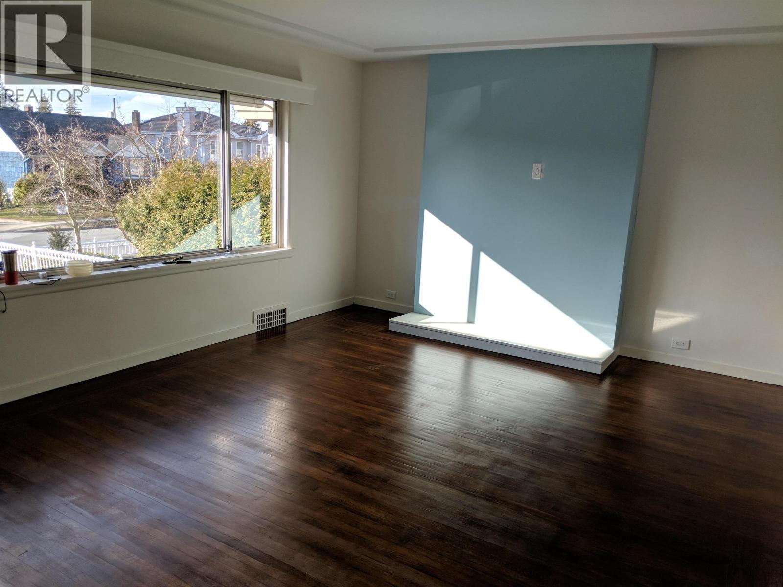 6598 DOMAN STREET, vancouver, British Columbia