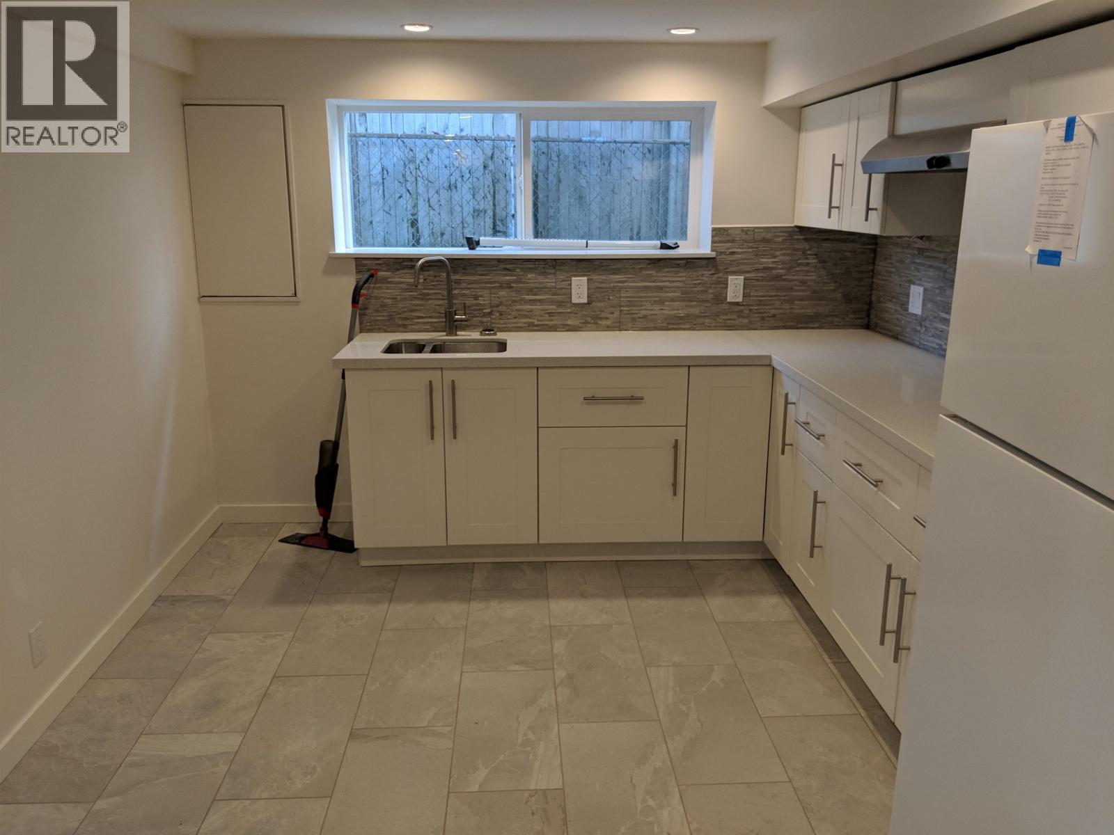 6598 Doman Street, Vancouver, British Columbia  V5S 3H4 - Photo 17 - R3161981