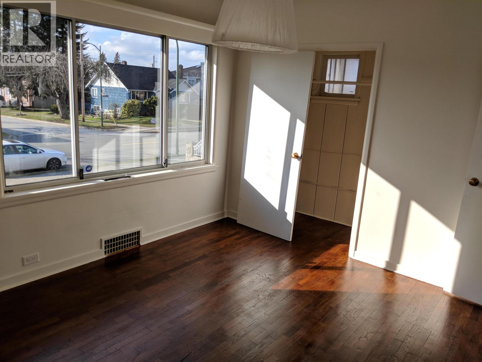 6598 Doman Street, Vancouver, British Columbia  V5S 3H4 - Photo 6 - R3161981