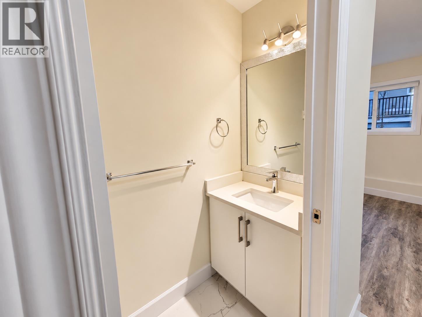 8221 Fremlin Street, Vancouver, British Columbia  V6P 3W9 - Photo 11 - R3161983