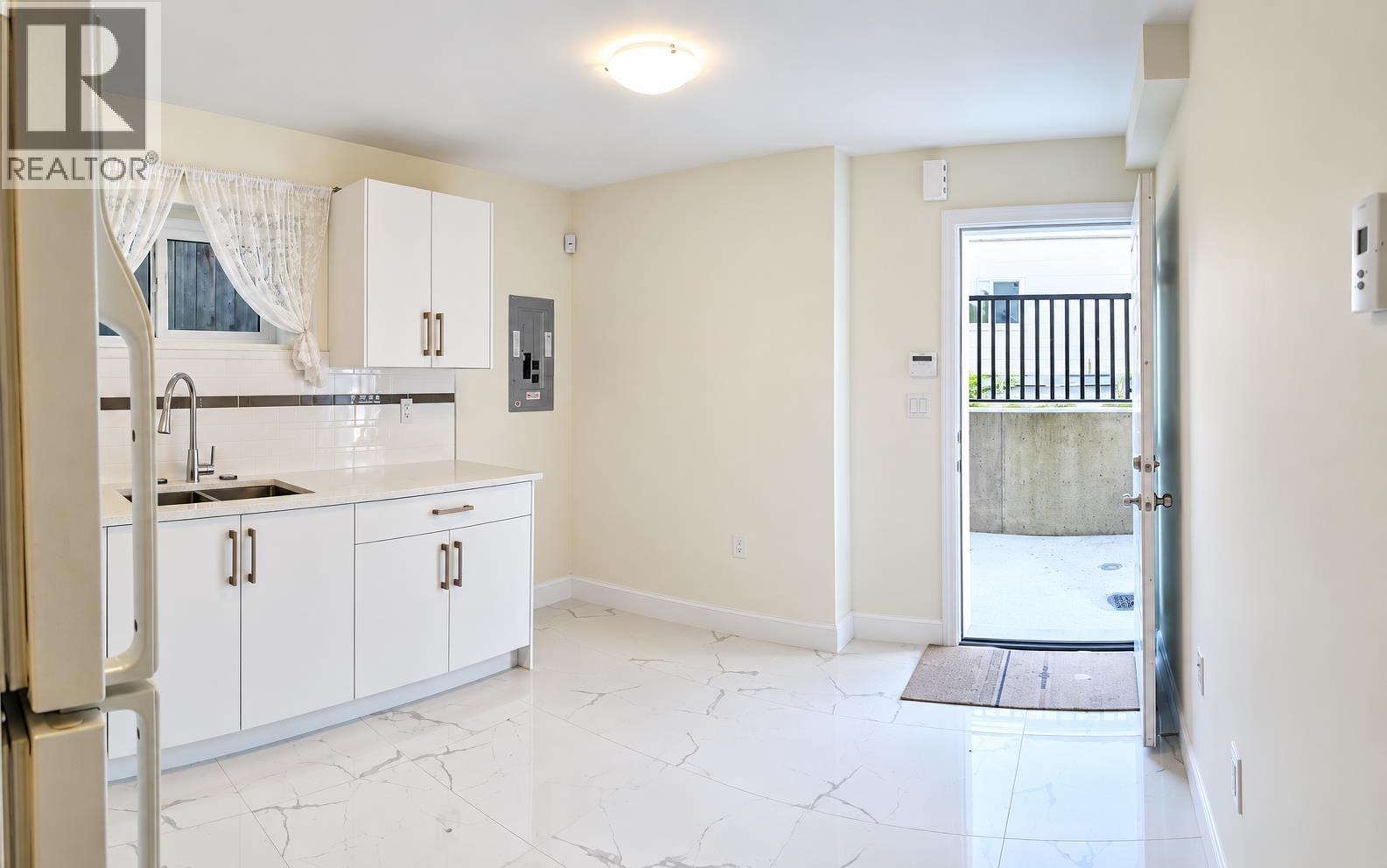 8221 Fremlin Street, Vancouver, British Columbia  V6P 3W9 - Photo 16 - R3161983