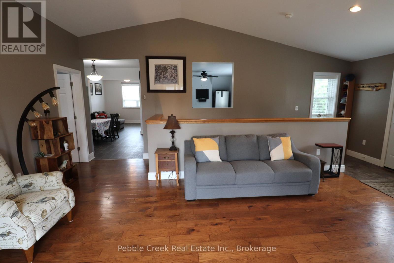 206 Picton Street E, Goderich, Ontario  N7A 1J8 - Photo 11 - X13750998