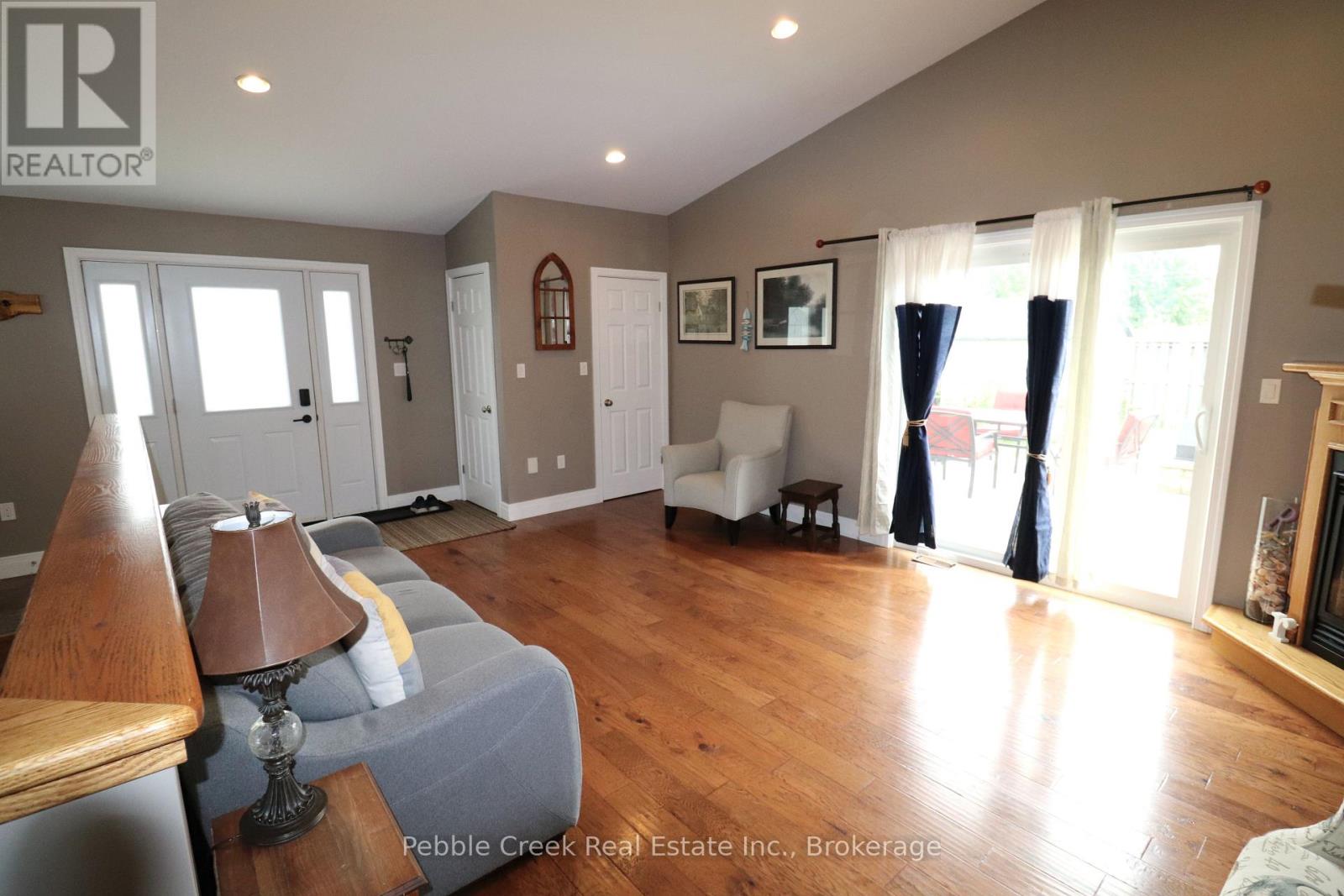 206 Picton Street E, Goderich, Ontario  N7A 1J8 - Photo 8 - X13750998