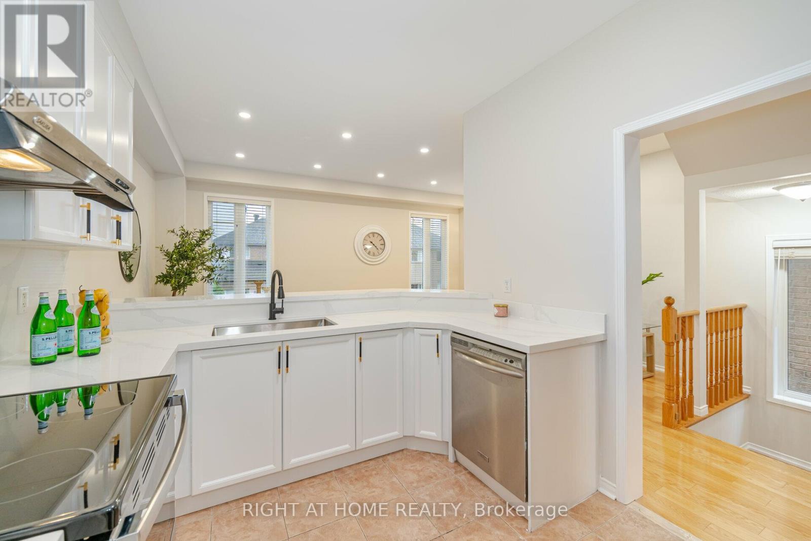 3388 Southwick Street, Mississauga, Ontario  L5M 7L5 - Photo 21 - W13750994