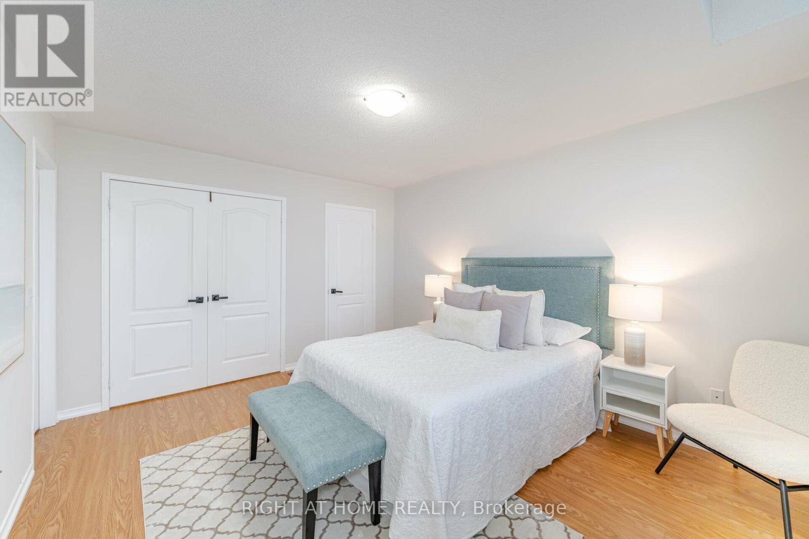 3388 Southwick Street, Mississauga, Ontario  L5M 7L5 - Photo 27 - W13750994