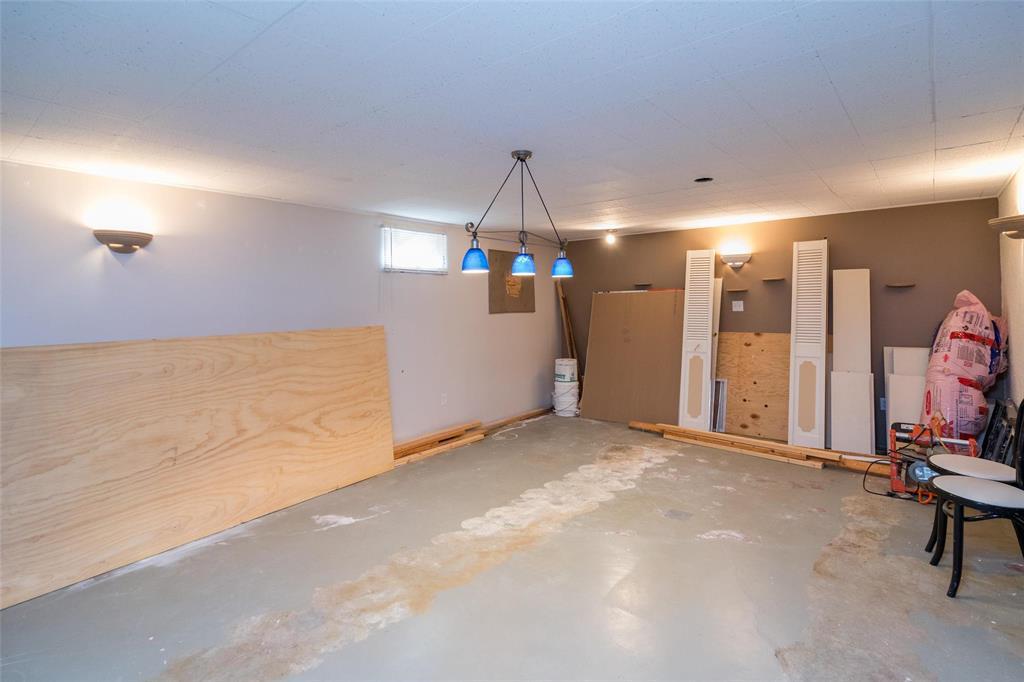 266 Sutton Avenue, Winnipeg, Manitoba  R2G 0S8 - Photo 31 - 202622227