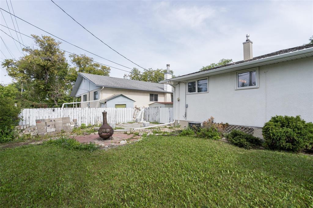 266 Sutton Avenue, Winnipeg, Manitoba  R2G 0S8 - Photo 35 - 202622227