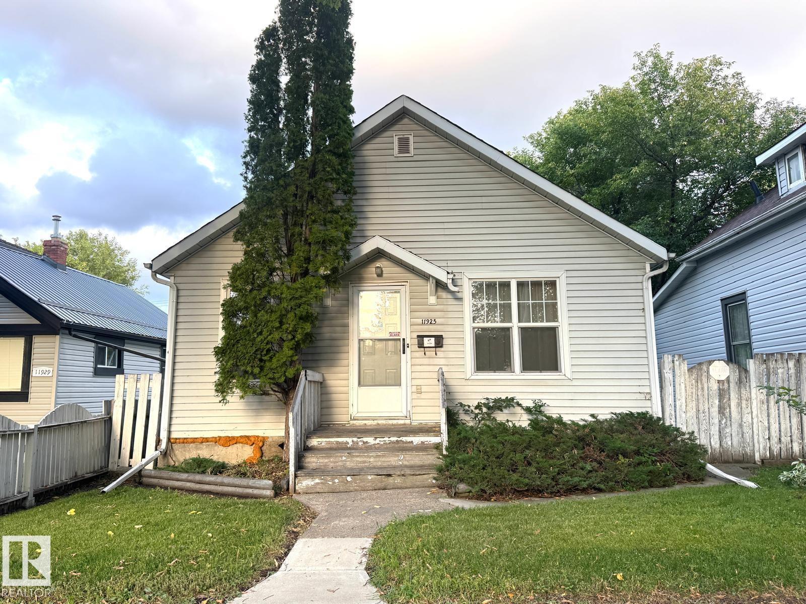 11925 77 St NW, Edmonton, Alberta  T5B 2G5 - Photo 1 - E4507464