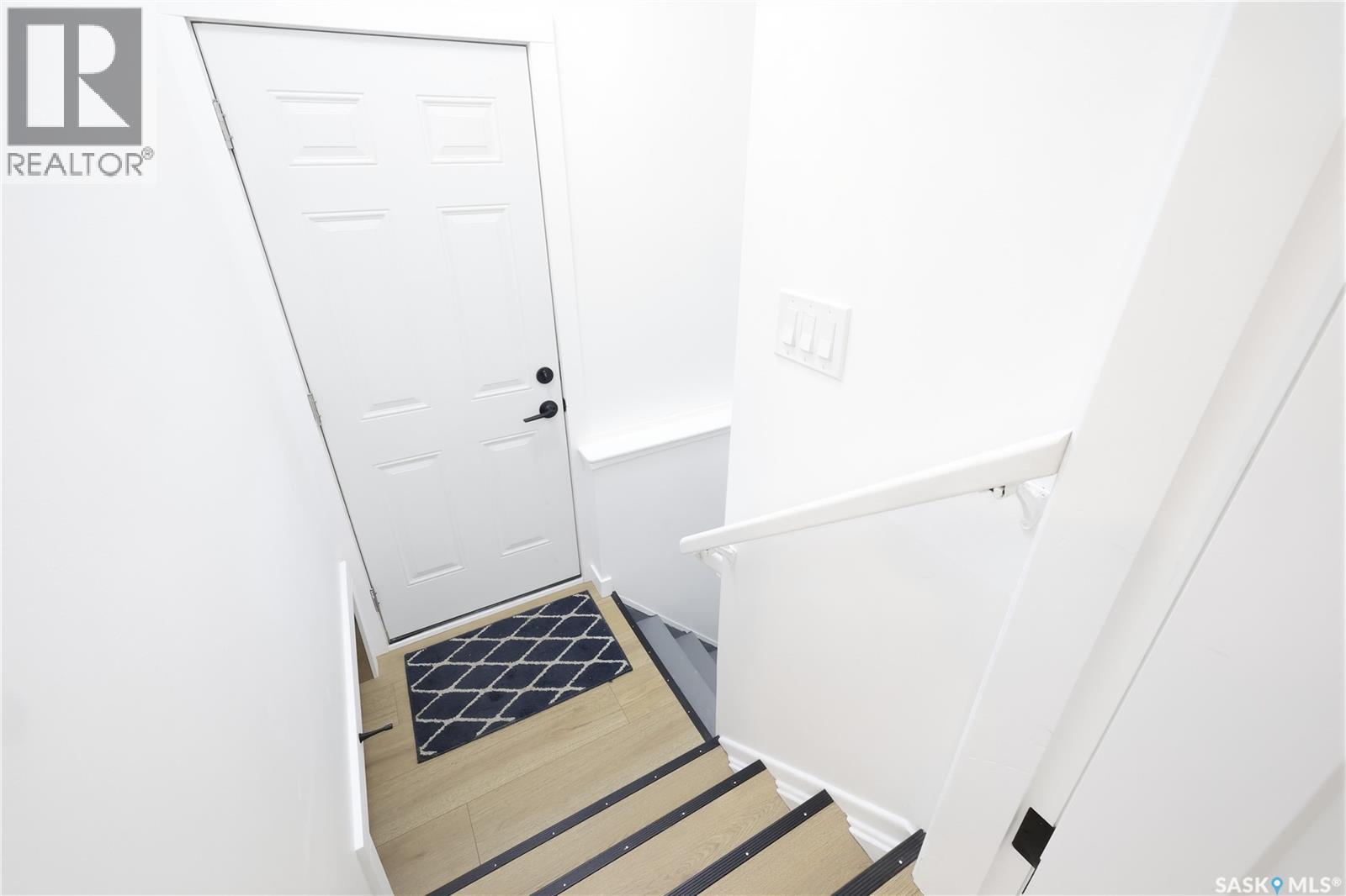 34 Ottawa Place, Regina, Saskatchewan  S4R 2V7 - Photo 18 - SK047654