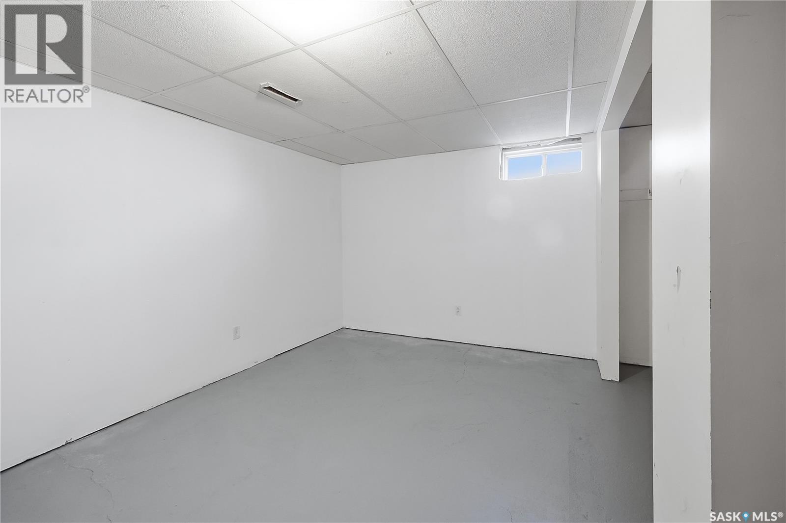 34 Ottawa Place, Regina, Saskatchewan  S4R 2V7 - Photo 22 - SK047654