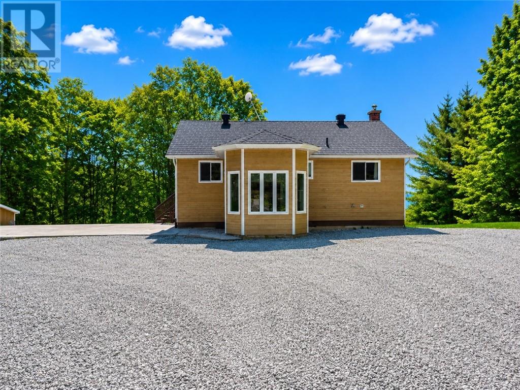 129 Maple, Kagawong, Ontario  P0P 1J0 - Photo 5 - 2130193