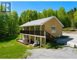 129 Maple, Kagawong, Ontario