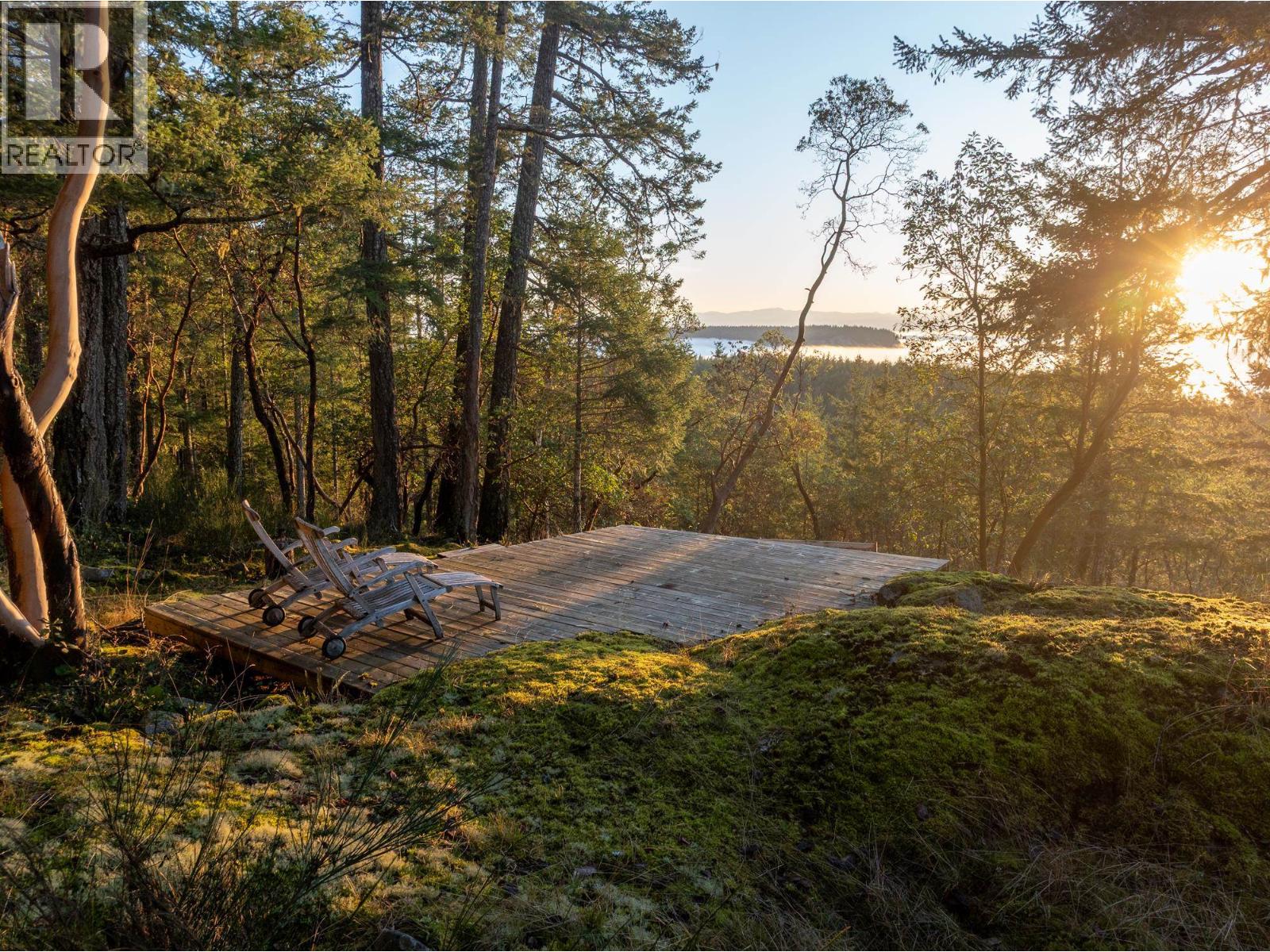 10339 Sunshine Coast Highway, Halfmoon Bay, British Columbia  V7Z 1B7 - Photo 27 - R3092825