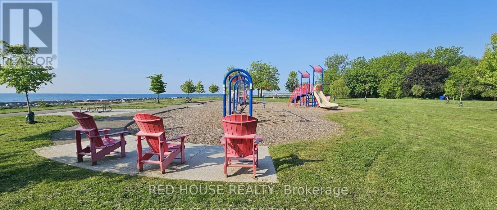 22 Birchlea Avenue, Toronto, Ontario  M8W 1E9 - Photo 12 - W13750810