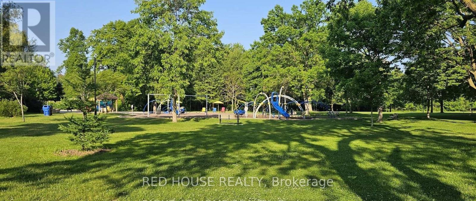 22 Birchlea Avenue, Toronto, Ontario  M8W 1E9 - Photo 11 - W13750810