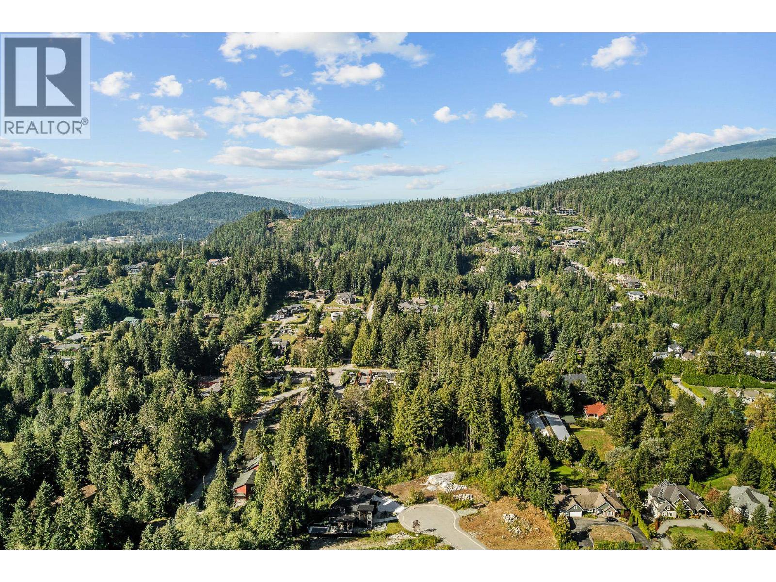 3132 Chestnut Court, Port Moody, British Columbia  V3H 0J4 - Photo 10 - R3052724