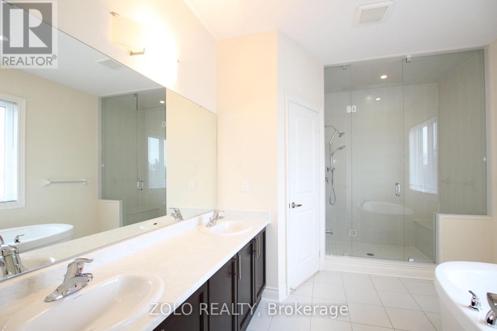 64 Cayton Crescent, Bradford West Gwillimbury, Ontario  L3Z 0V9 - Photo 35 - N13751012