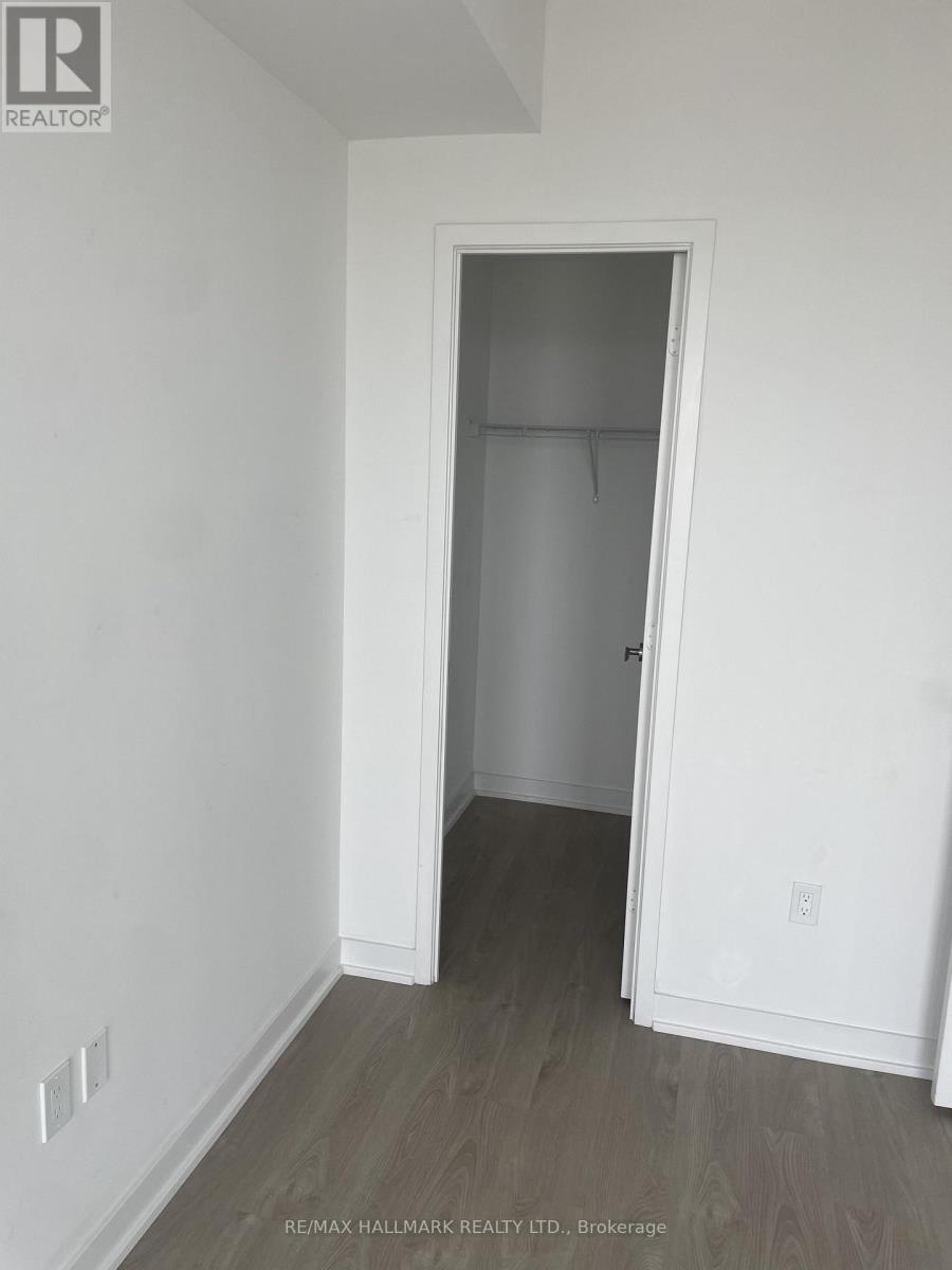 4111 - 3900 Confederation Parkway, Mississauga, Ontario  L5B 0M3 - Photo 4 - W13751006