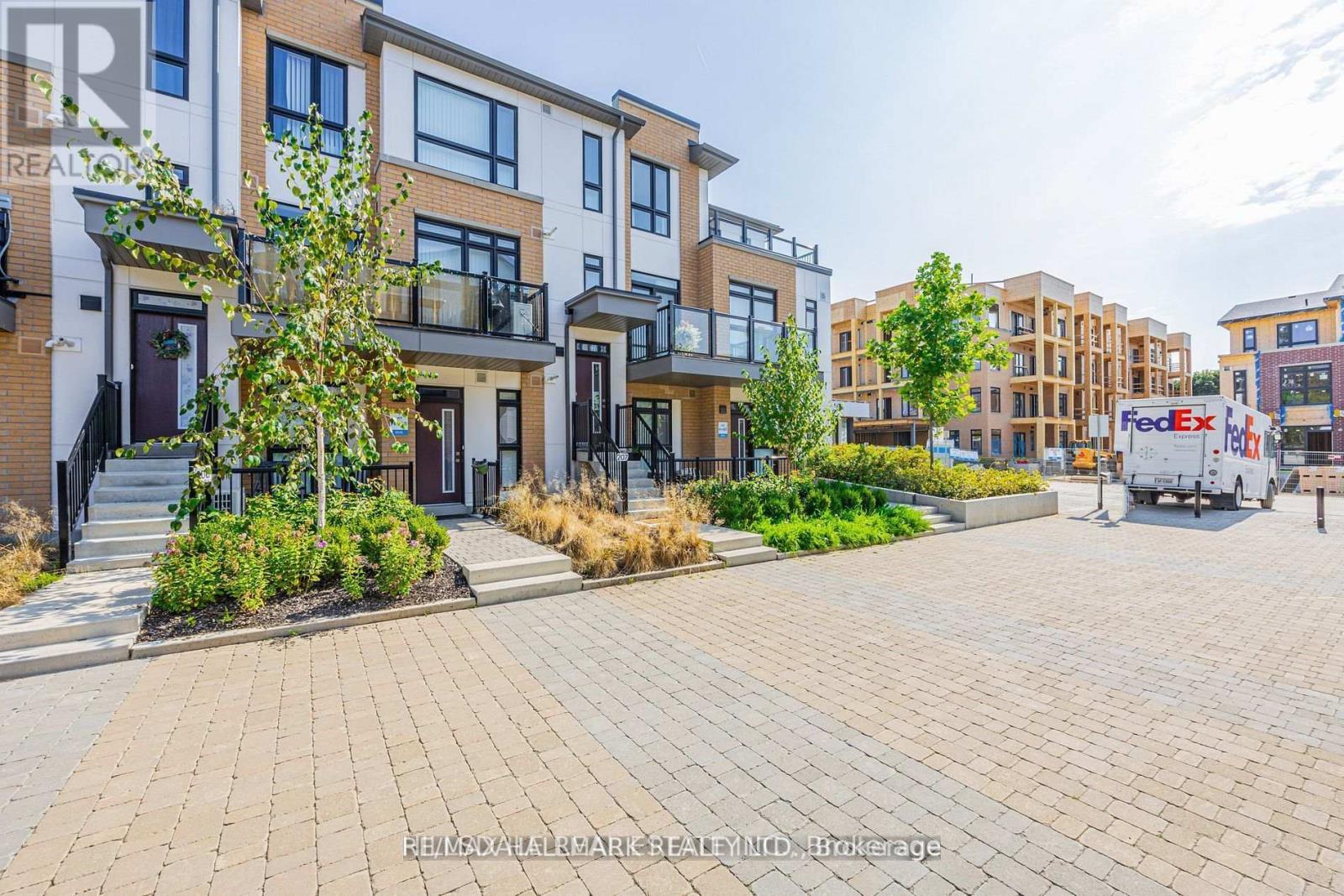 207 - 90 Canon Jackson Drive, Toronto, Ontario  M6M 0C1 - Photo 21 - W13751016