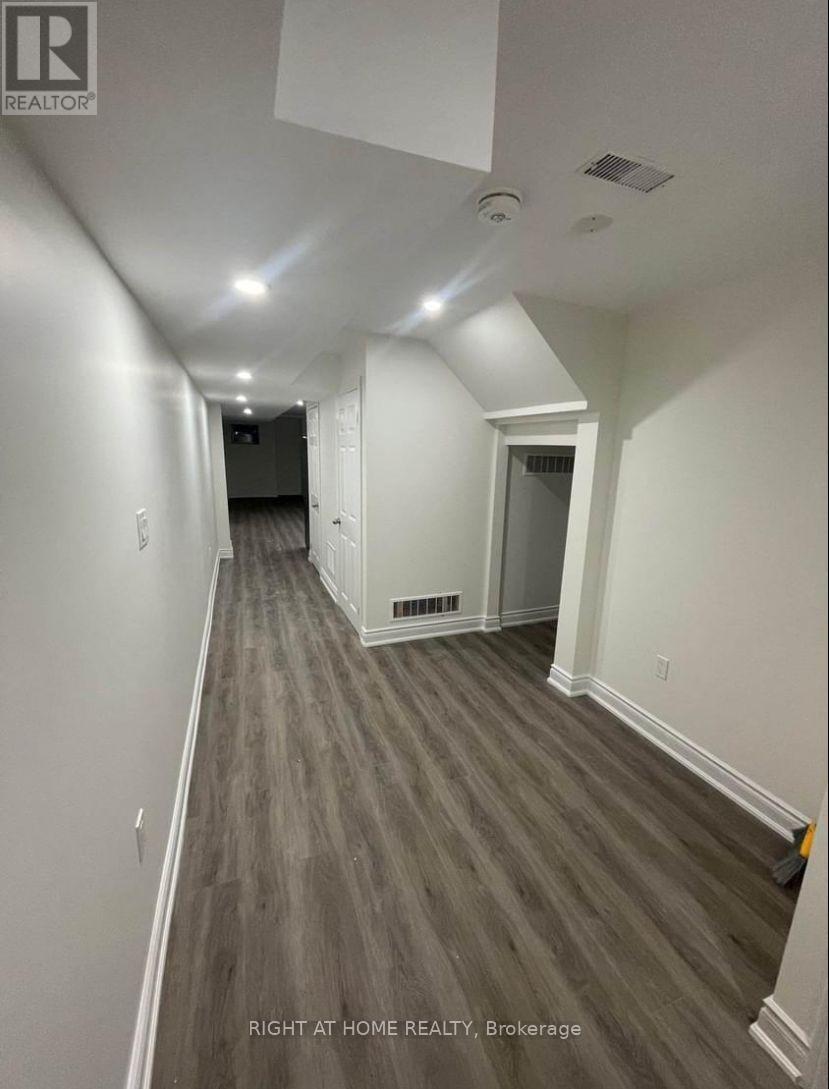 Basement - 264 Robert Parkinson Drive, Brampton, Ontario  L7A 3Y2 - Photo 3 - W13751018