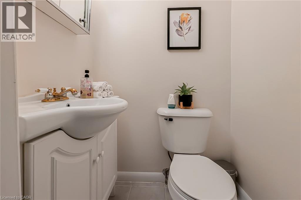 220 Claremont Avenue, Kitchener, Ontario  N2M 2R1 - Photo 35 - 40860591