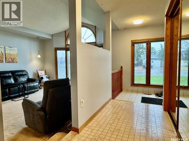 22 Swain Crescent, Humboldt, Saskatchewan  S0K 2A0 - Photo 2 - SK047717