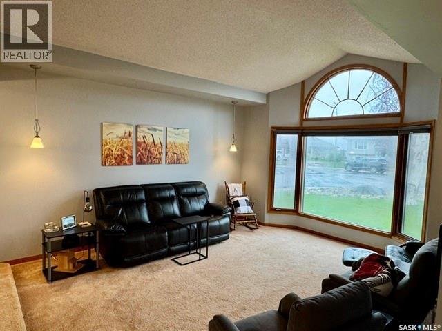 22 Swain Crescent, Humboldt, Saskatchewan  S0K 2A0 - Photo 5 - SK047717