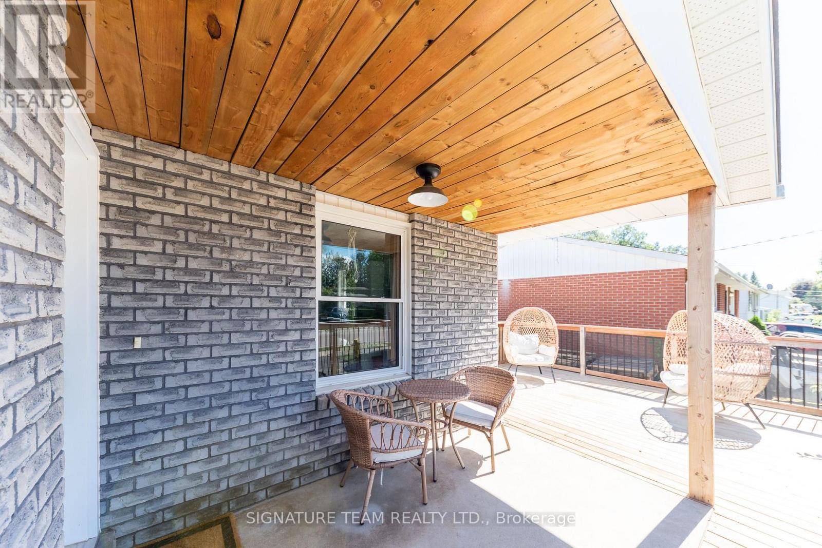 10 Selkirk Street, Petawawa, Ontario  K8H 1N9 - Photo 31 - X13751056