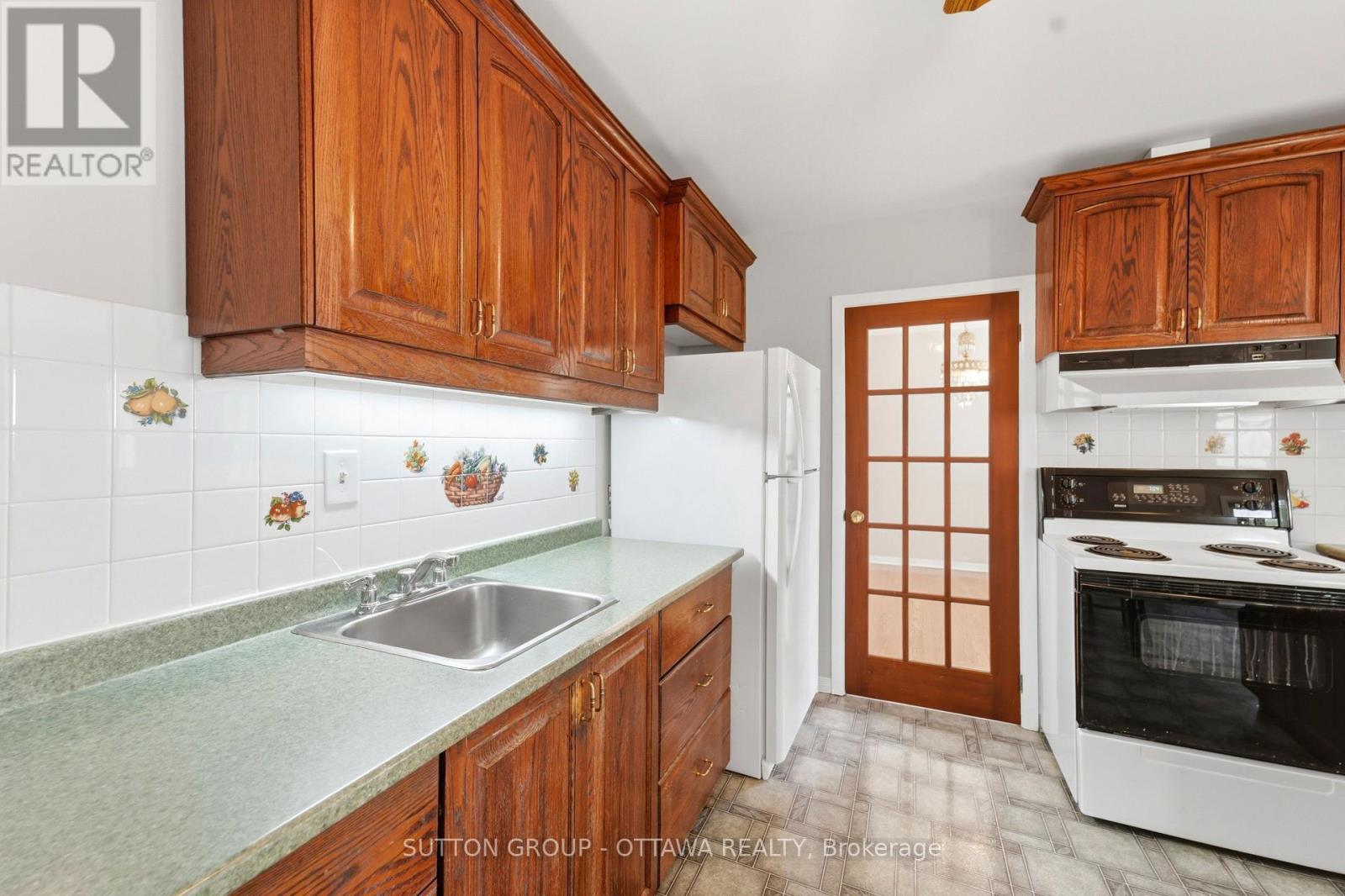 1981 Bel-Air Drive, Ottawa, Ontario  K2C 0X1 - Photo 13 - X13751082