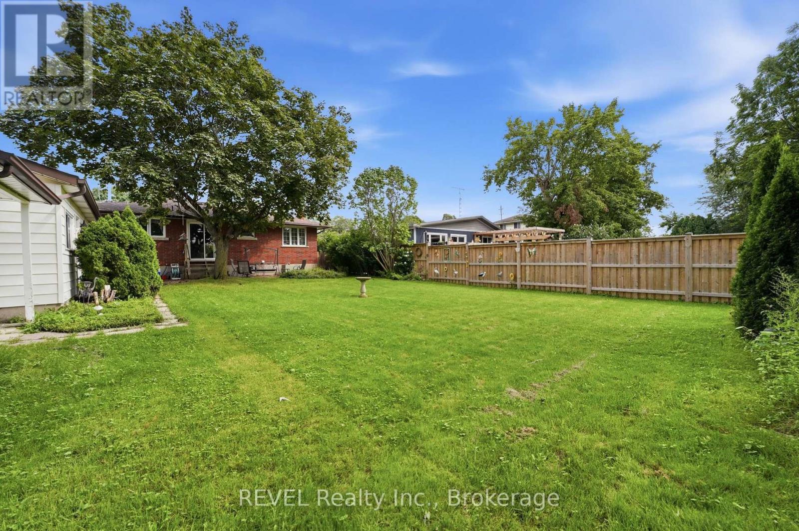 563 Bunting Road, St. Catharines, Ontario  L2M 3A4 - Photo 6 - X13751046