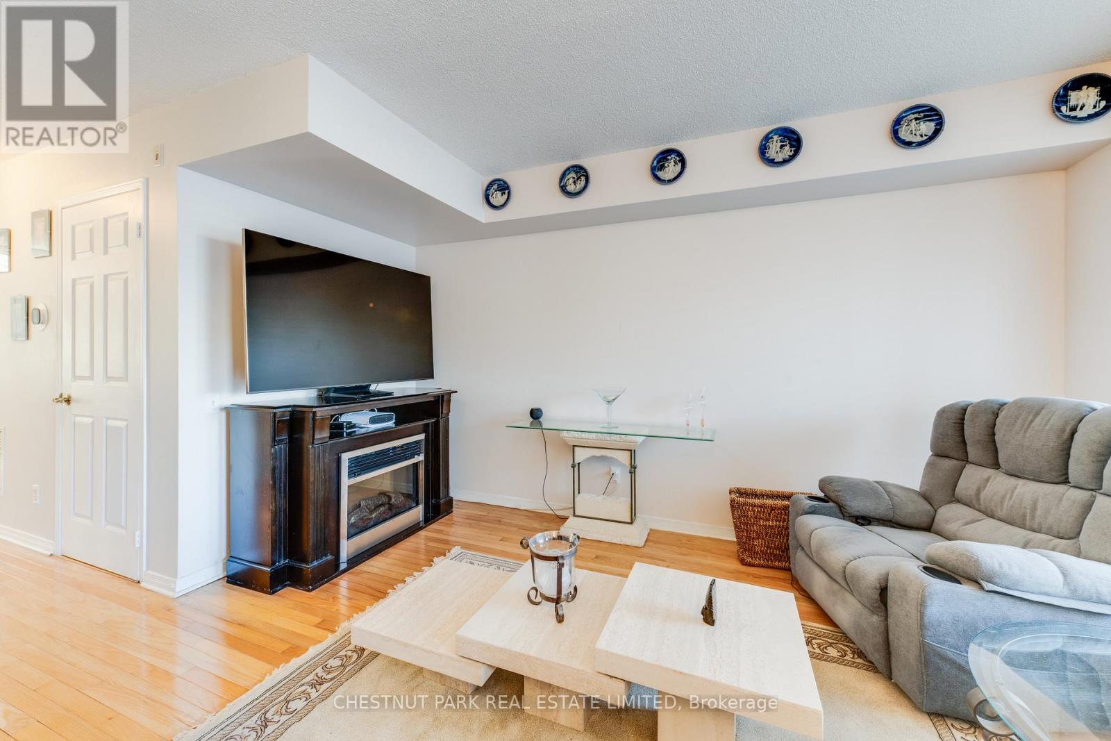 Th8 - 140 Bathurst Street, Toronto, Ontario  M5V 3N8 - Photo 12 - C13751068