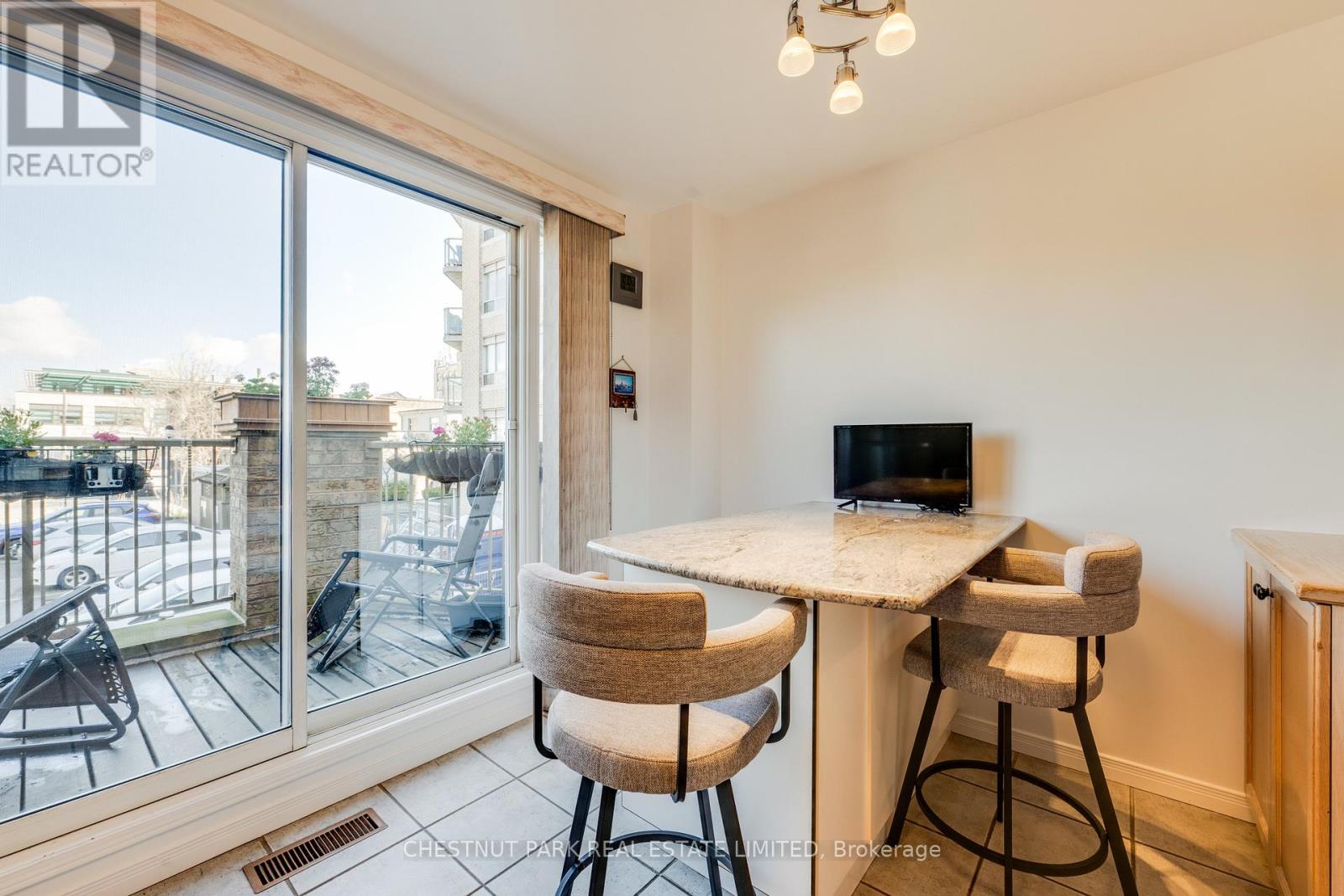 Th8 - 140 Bathurst Street, Toronto, Ontario  M5V 3N8 - Photo 18 - C13751068