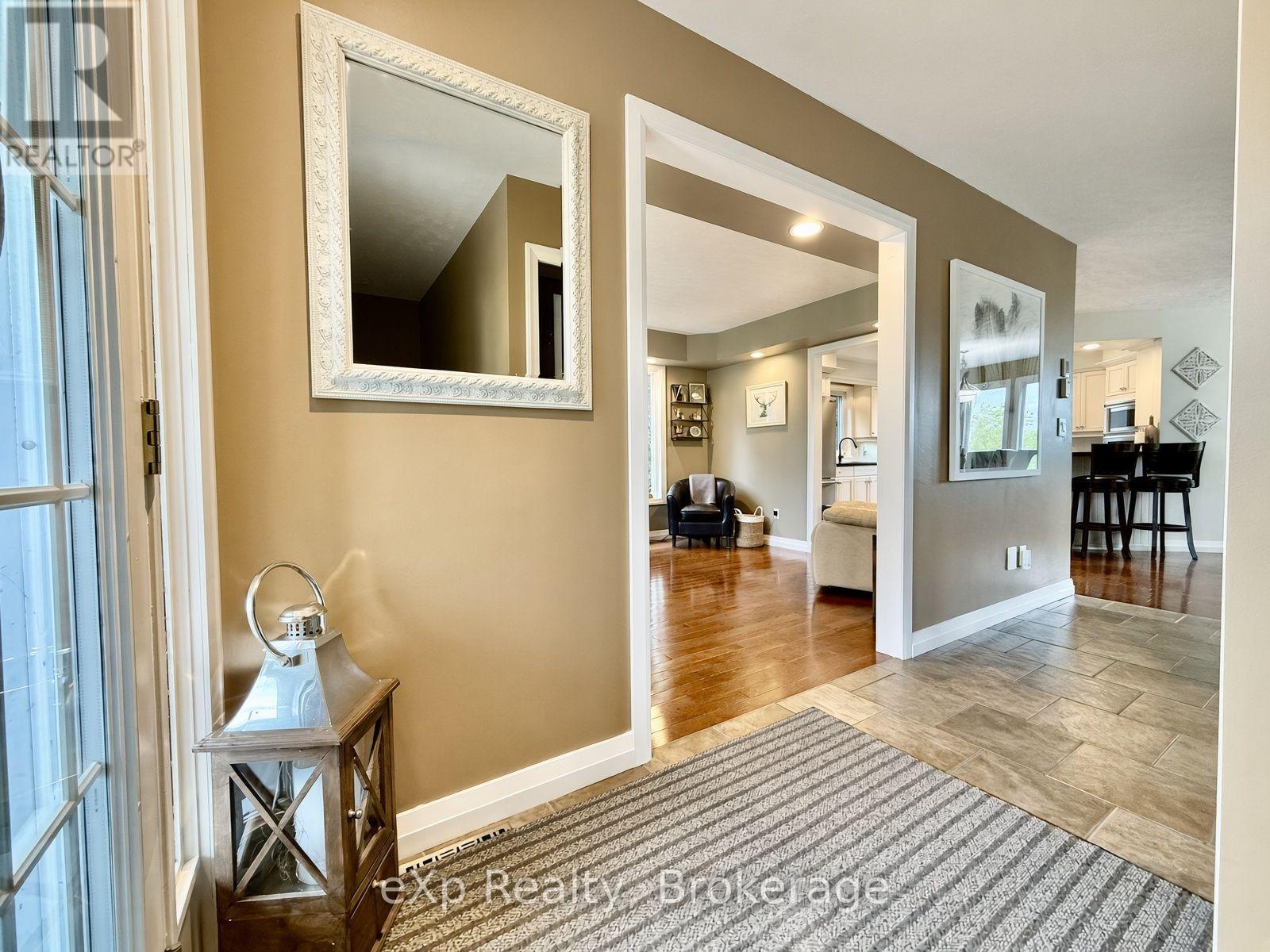 3 Gray Court, South Bruce, Ontario  N0G 2J0 - Photo 5 - X13751066