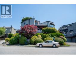1416 MAHON AVENUE, North Vancouver, British Columbia