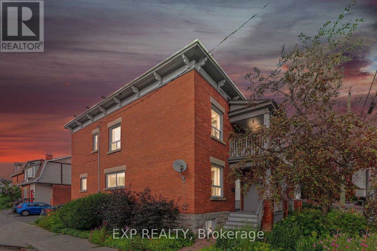 109 HOPEWELL AVENUE, Ottawa, Ontario