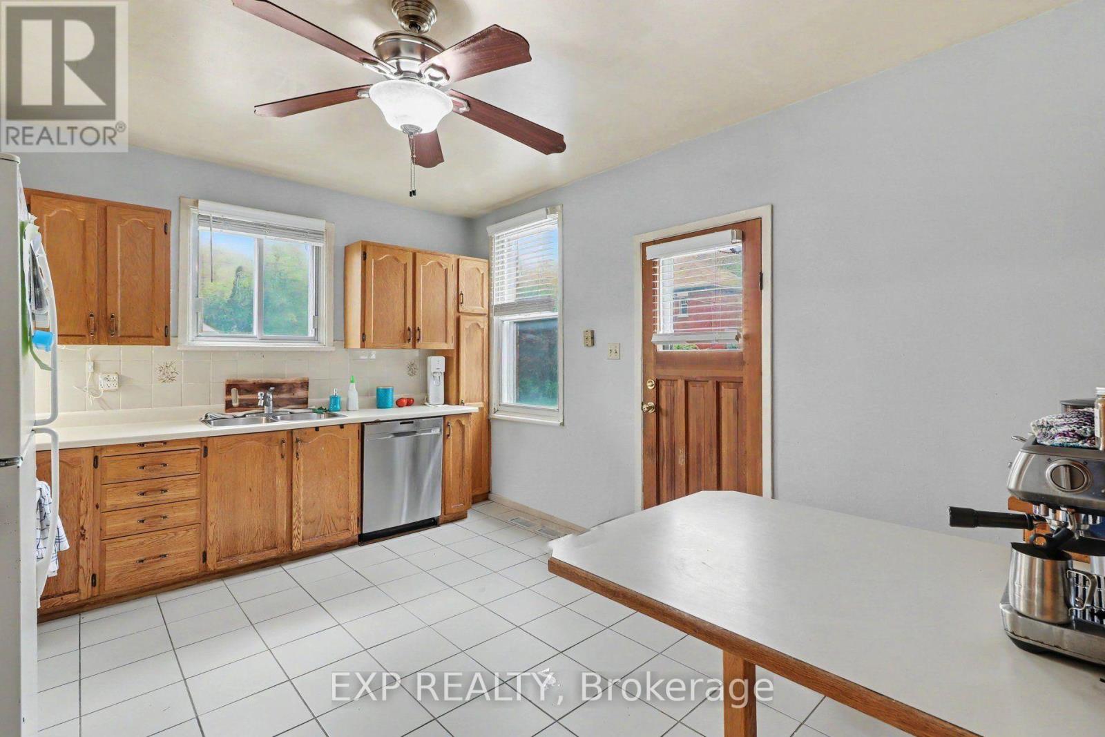 109 Hopewell Avenue, Ottawa, Ontario  K1S 2Y9 - Photo 11 - X13751096