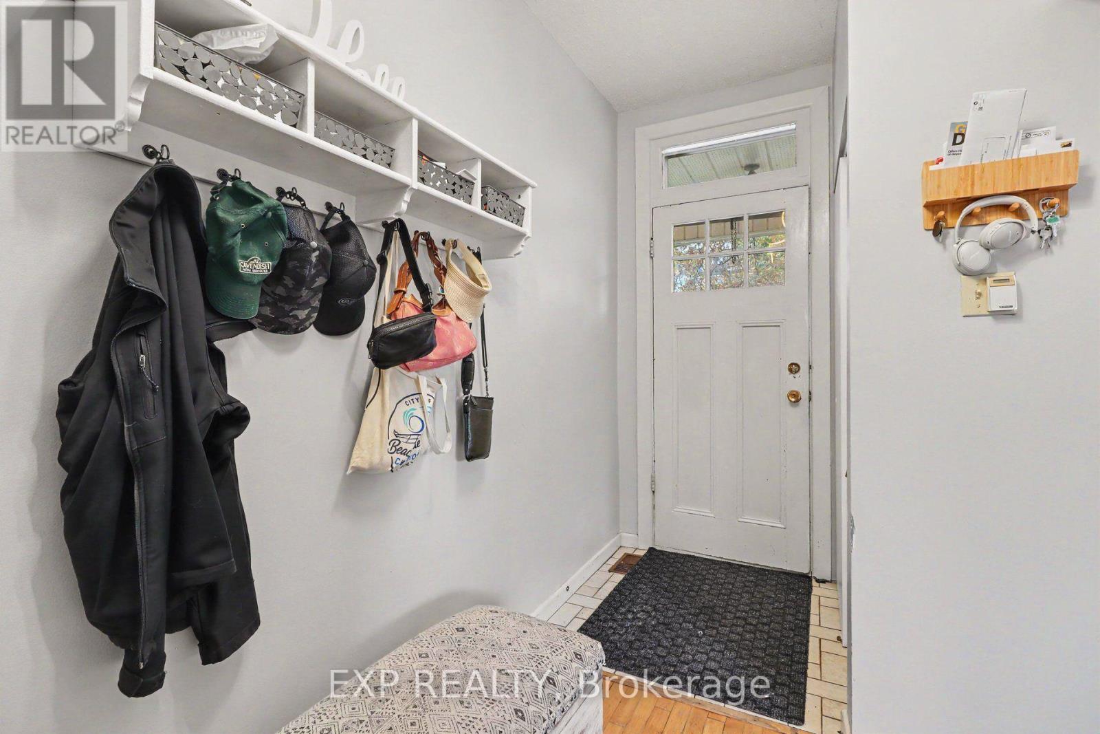 109 Hopewell Avenue, Ottawa, Ontario  K1S 2Y9 - Photo 3 - X13751096