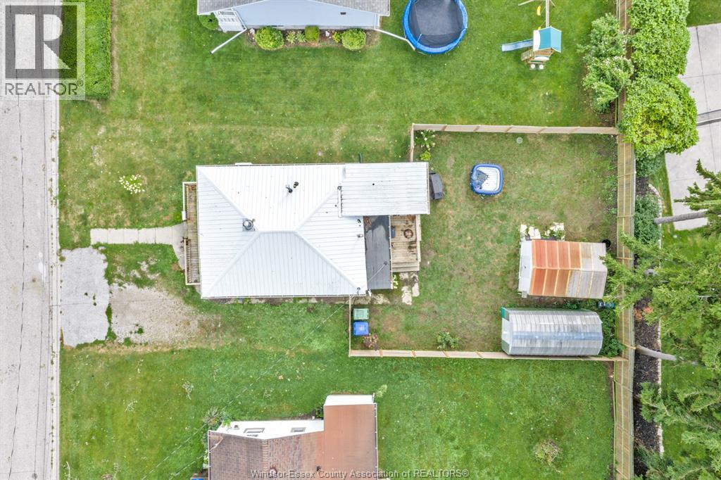 309 Erieview Street, Kingsville, Ontario  N9Y 1M4 - Photo 5 - 26021757