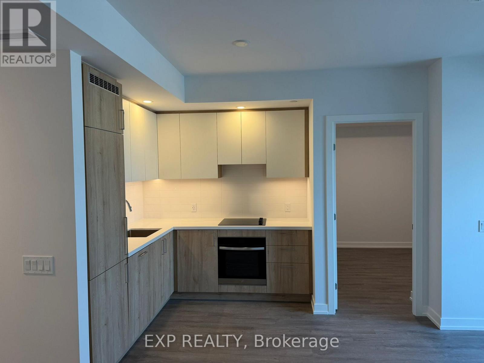 Unknown Address, ,    - Photo 6 - N13751092