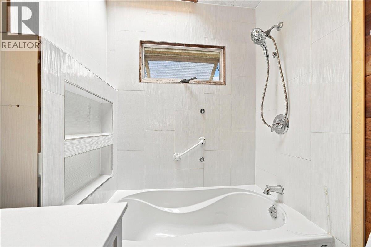 446 Kelly Street, New Westminster, British Columbia  V3L 3T9 - Photo 19 - R3161998