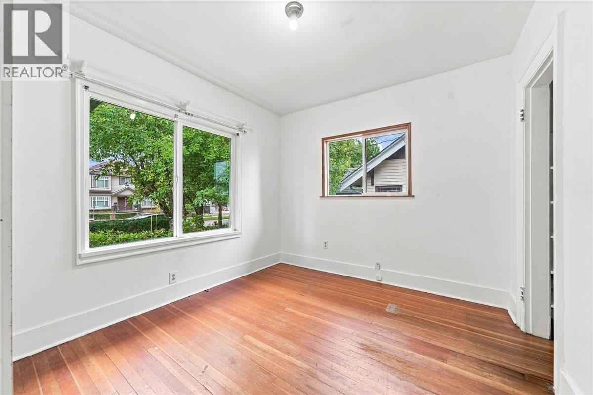 446 Kelly Street, New Westminster, British Columbia  V3L 3T9 - Photo 3 - R3161998