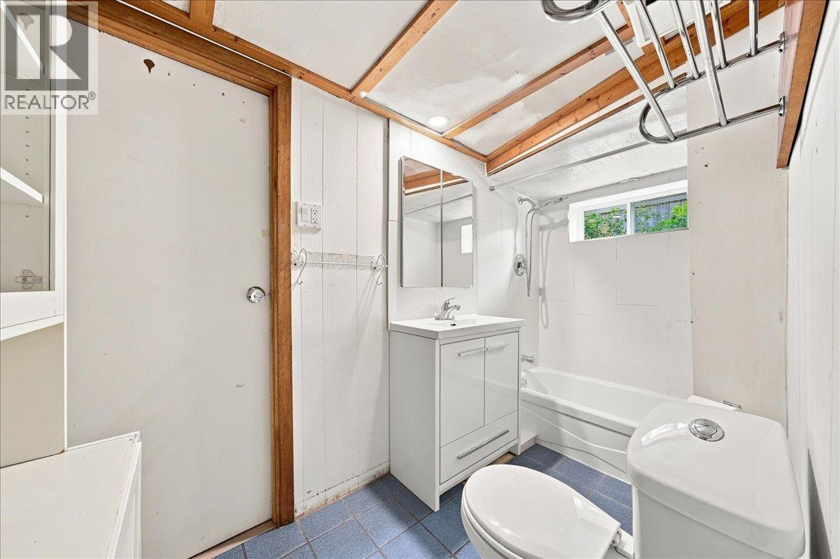 446 Kelly Street, New Westminster, British Columbia  V3L 3T9 - Photo 32 - R3161998