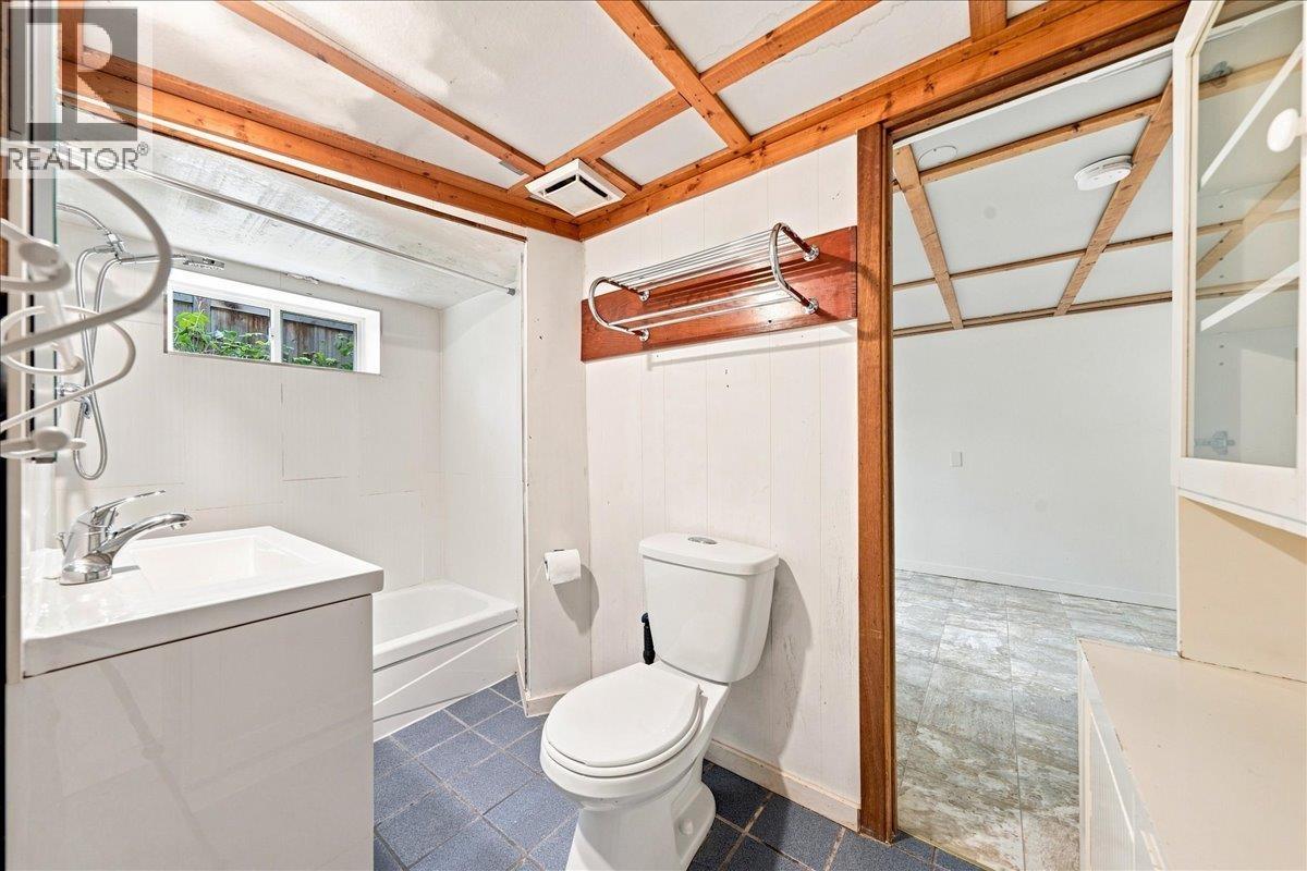 446 Kelly Street, New Westminster, British Columbia  V3L 3T9 - Photo 33 - R3161998