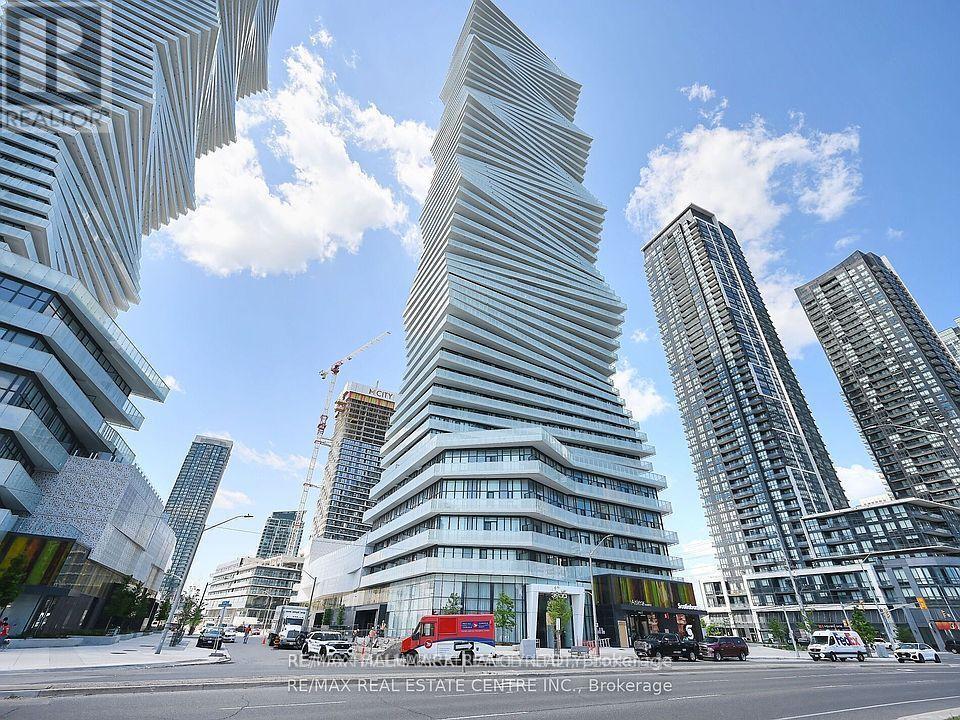 4111 - 3900 CONFEDERATION PARKWAY, Mississauga, Ontario