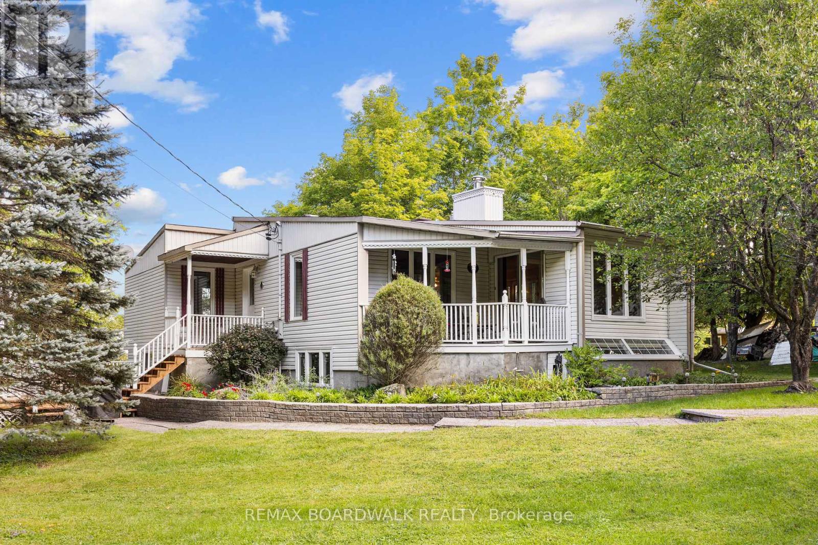 278 LAKELAND LANE, Lanark Highlands, Ontario
