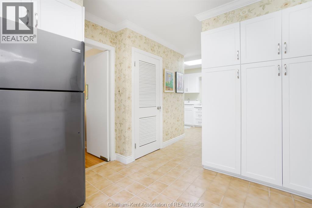 37 Gregory Drive East, Chatham, Ontario  N7L 2R2 - Photo 19 - 26021299